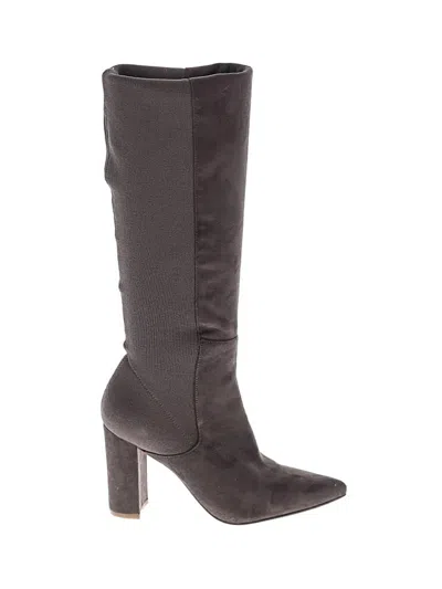 Pre-owned Steve Madden Boots In Gray