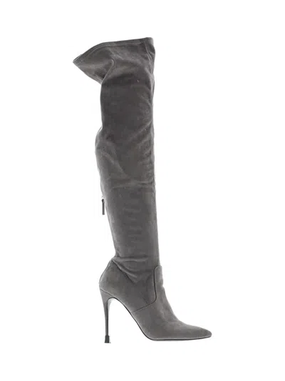 Pre-owned Steve Madden Boots In Gray
