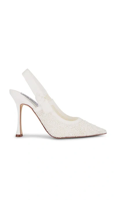 Steve Madden Bri Heel In White Lace