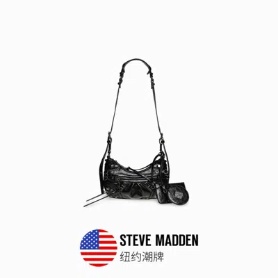 Steve Madden 思美登女包铆钉月牙包褶皱斜跨包女brookie In Black