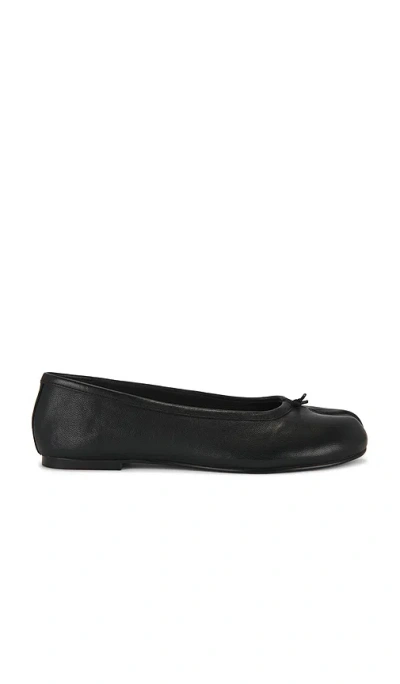 Steve Madden Calico Ballet Flat In Black