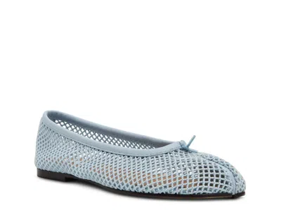 Steve Madden Calico Split Toe Flat In Blue