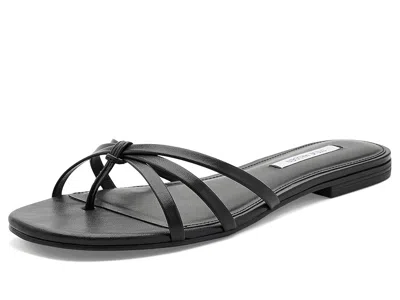 Steve Madden Calissi Flip Flop In Black