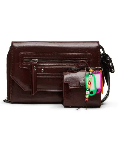 Steve Madden Carli Faux Leather Crossbody Wallet With Zipper Pocket In Wine