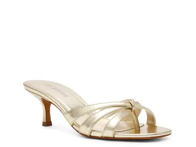Steve Madden Cary Sandal In Gold