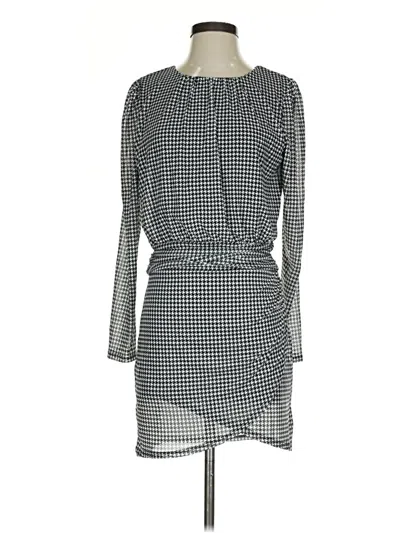 Pre-owned Steve Madden Casual Dress In Gray