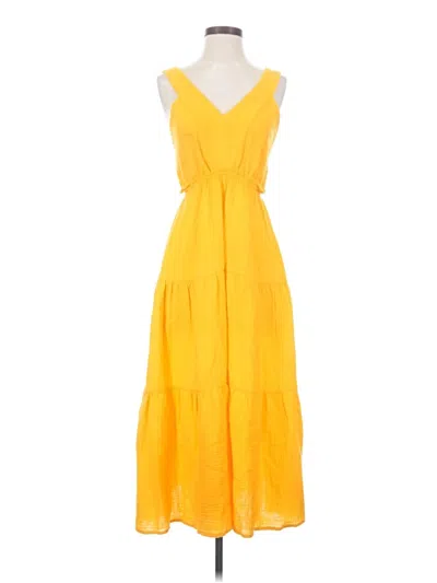 Pre-owned Steve Madden Casual Dress In Yellow