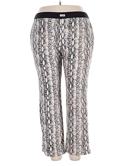 Pre-owned Steve Madden Casual Pants In Ivory
