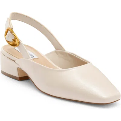 Steve Madden Diona Slingback Pump In Bone Patt