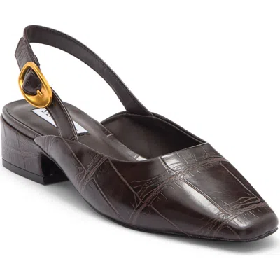 Steve Madden Diona Slingback Pump In Brown