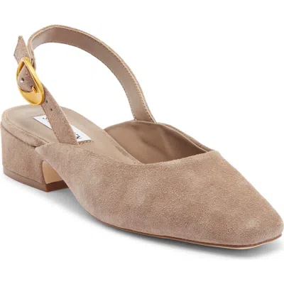 Steve Madden Diona Slingback Pump In Brown