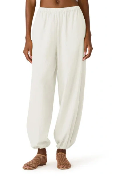 Steve Madden Divinia Linen Blend Pants In White