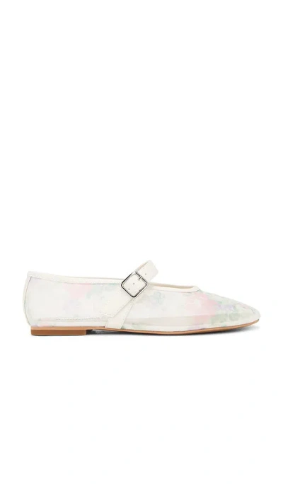 Steve Madden Dreaming Flats