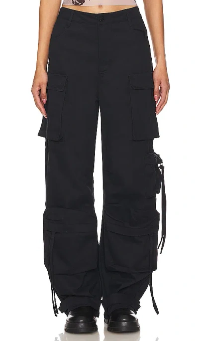Steve Madden Duo Cargo Pant In 黑色