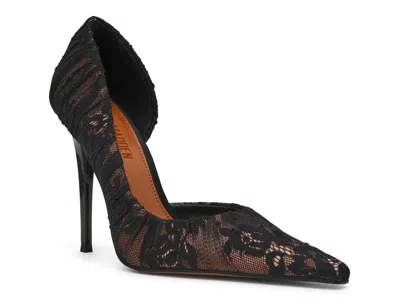 Steve Madden Elegant Pump In Black