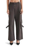 Steve Madden Eos Cargo Pants In Black