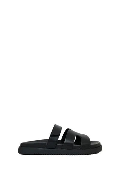 Steve Madden Missile Slides In Black