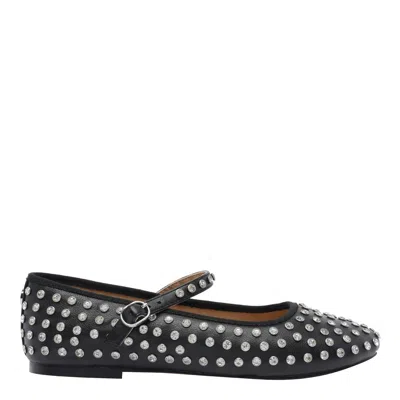 Steve Madden Flat Shoes In Black