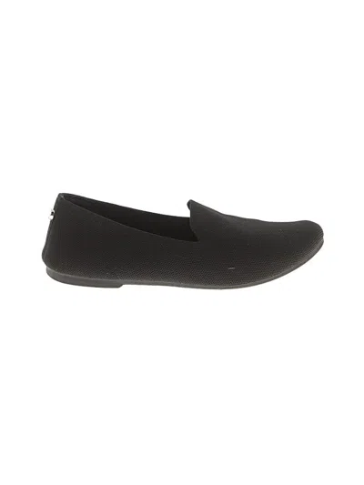 Pre-owned Steve Madden Flats In Black