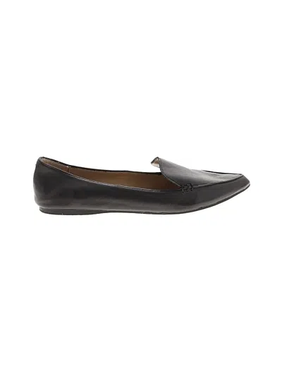 Pre-owned Steve Madden Flats In Black