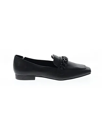 Pre-owned Steve Madden Flats In Black