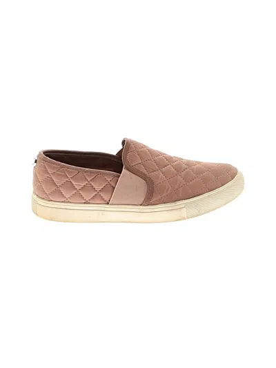 Pre-owned Steve Madden Flats In Brown