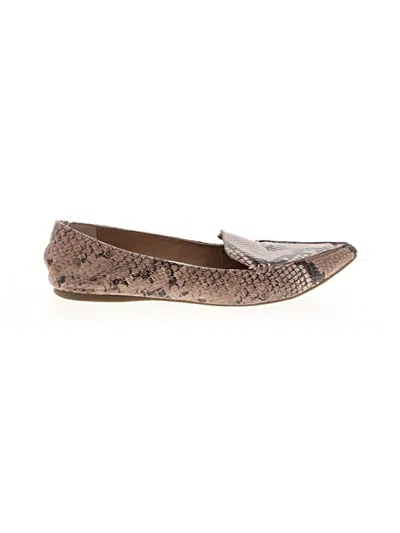 Pre-owned Steve Madden Flats In Brown