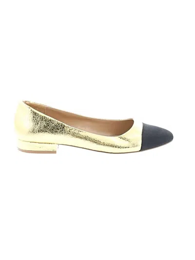 Pre-owned Steve Madden Flats In Gold