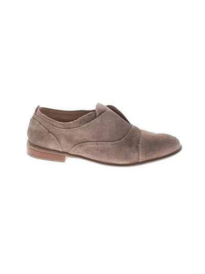 Pre-owned Steve Madden Flats In Gray
