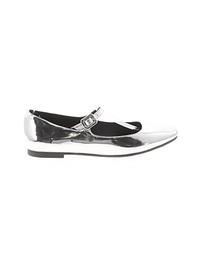 Pre-owned Steve Madden Flats In Silver