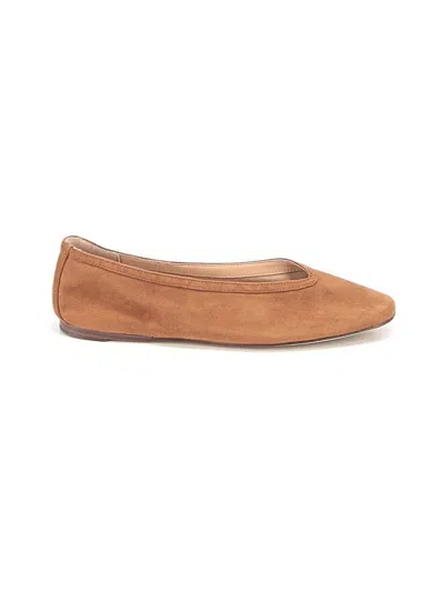Pre-owned Steve Madden Flats In Tan