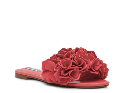Steve Madden Flo Sandal In Red