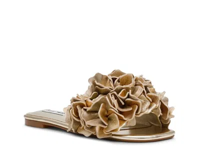 Steve Madden Flo Sandal In Gold