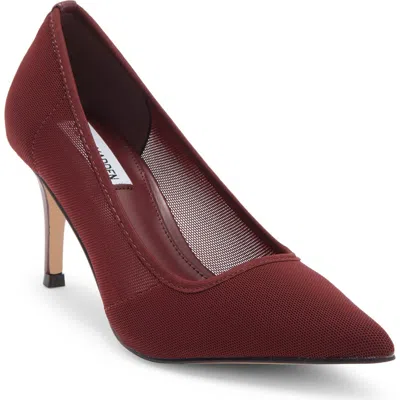 Steve Madden Griffen Pointed Toe Pump In Burgundy