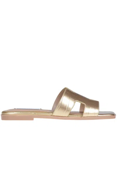 Steve Madden Hadleigh Slide In Gold
