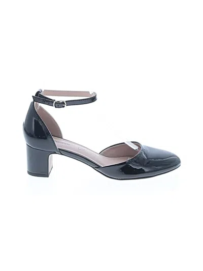 Pre-owned Steve Madden Heels In Black