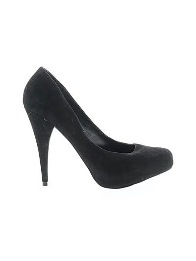 Pre-owned Steve Madden Heels In Black
