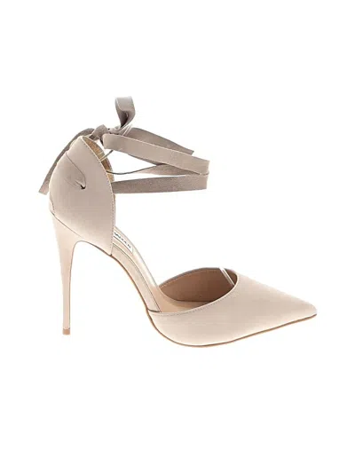 Pre-owned Steve Madden Heels In Brown