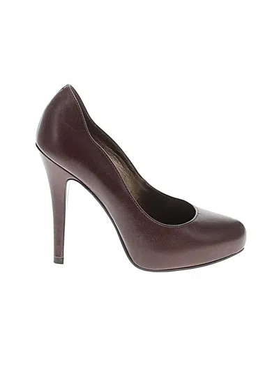 Pre-owned Steve Madden Heels In Burgundy