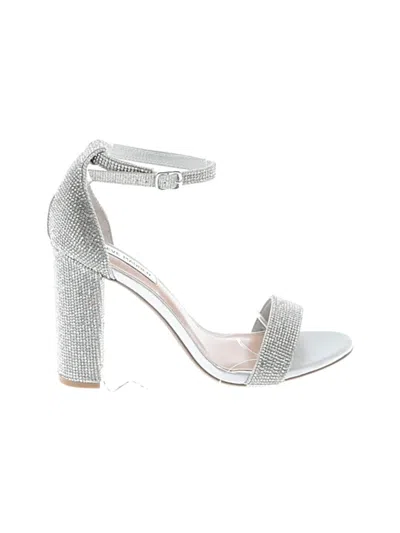 Pre-owned Steve Madden Heels In Gray