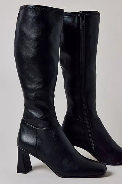 Steve Madden Hunny Knee-high Boot In Black, Women's At Urban Outfitters