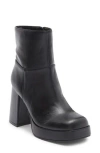 Steve Madden Izabelle Platform Boot In Black