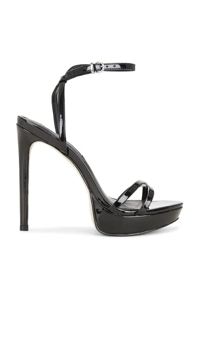 Steve Madden Juni Sandal In Black