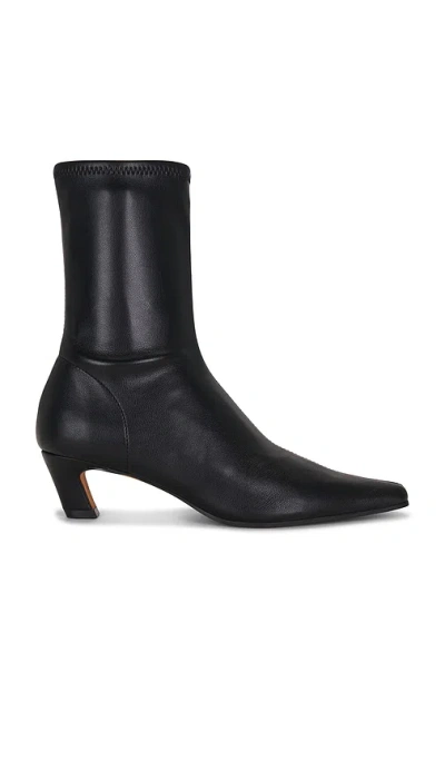 Steve Madden Kimmens Boot In Black