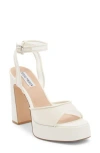 Steve Madden Kymmee Platform Pump In Multi