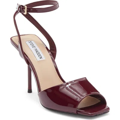 Steve Madden Leesha Patent Ankle Strap Sandal In Burgundy