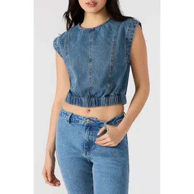 Steve Madden Leila Sleeveless Denim Crop Top In Blue