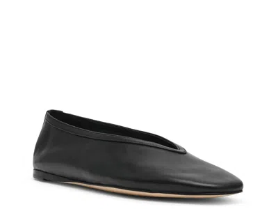 Steve Madden Leni Flat In Black