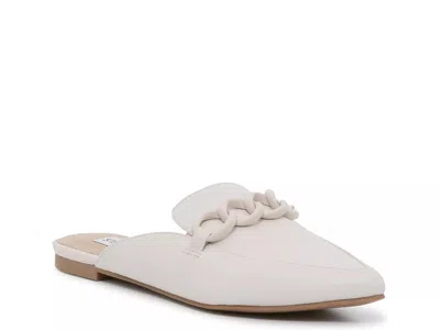 Steve Madden Levity Mule In White