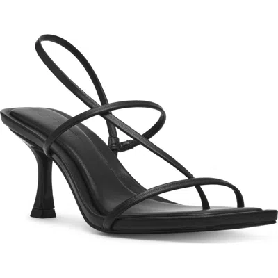Steve Madden Lock Sandal